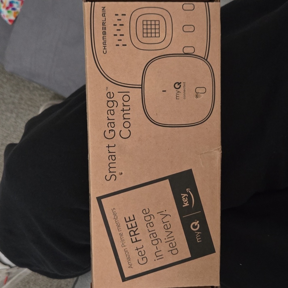 Chamberlain Smart Garage® Control MYQ-G0401-ESMC